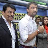 Ajaz Khan inaugurates Livwwires Institute Photos | Picture 690548