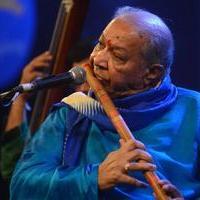 Pandit Hariprasad Chaurasia - Pandit Hariprasad Chaurasia performs at 7th edition of Bansuri Utsav Photos | Picture 691122