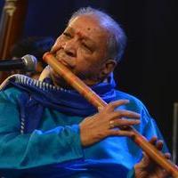 Pandit Hariprasad Chaurasia - Pandit Hariprasad Chaurasia performs at 7th edition of Bansuri Utsav Photos | Picture 691123
