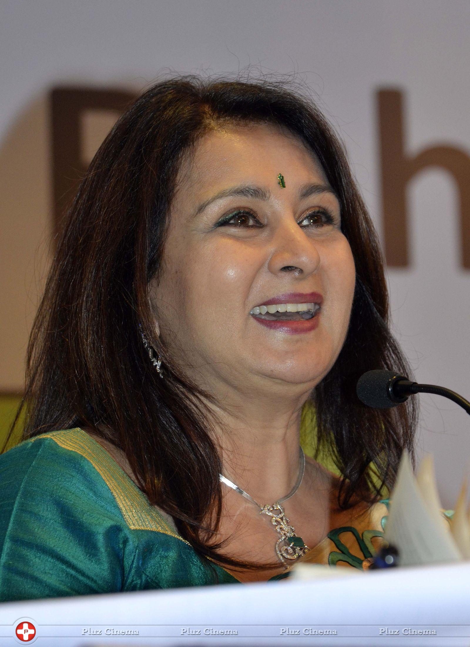 Poonam Dhillon - Launch of book Fit at 40 Photos | Picture 692131
