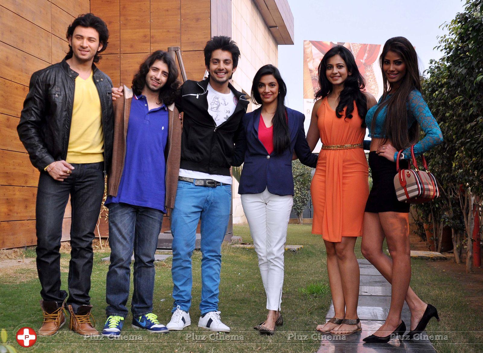 Yaariyan Star Cast Promote their film Photos | Picture 692097