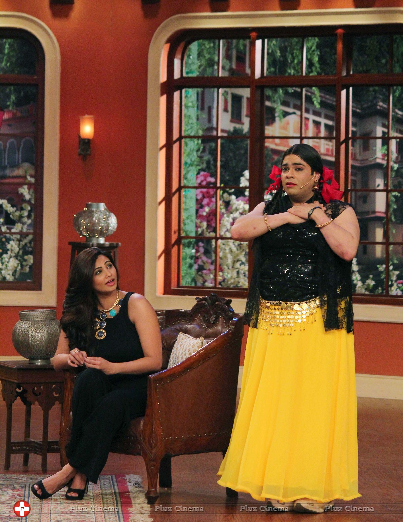 Promotion of film Jai Ho on sets of Comedy Nights with Kapil Photos | Picture 694854