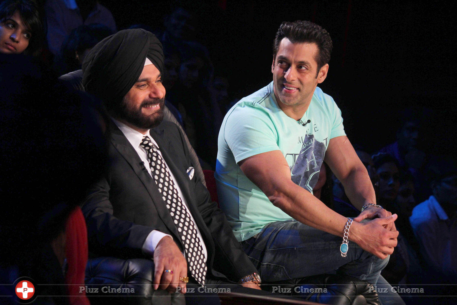 Promotion of film Jai Ho on sets of Comedy Nights with Kapil Photos | Picture 694862
