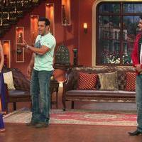 Salman Khan - Promotion of film Jai Ho on sets of Comedy Nights with Kapil Photos | Picture 694835