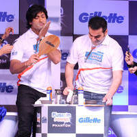 Bollywood stars shave at Gillette Campaign Photos | Picture 694256