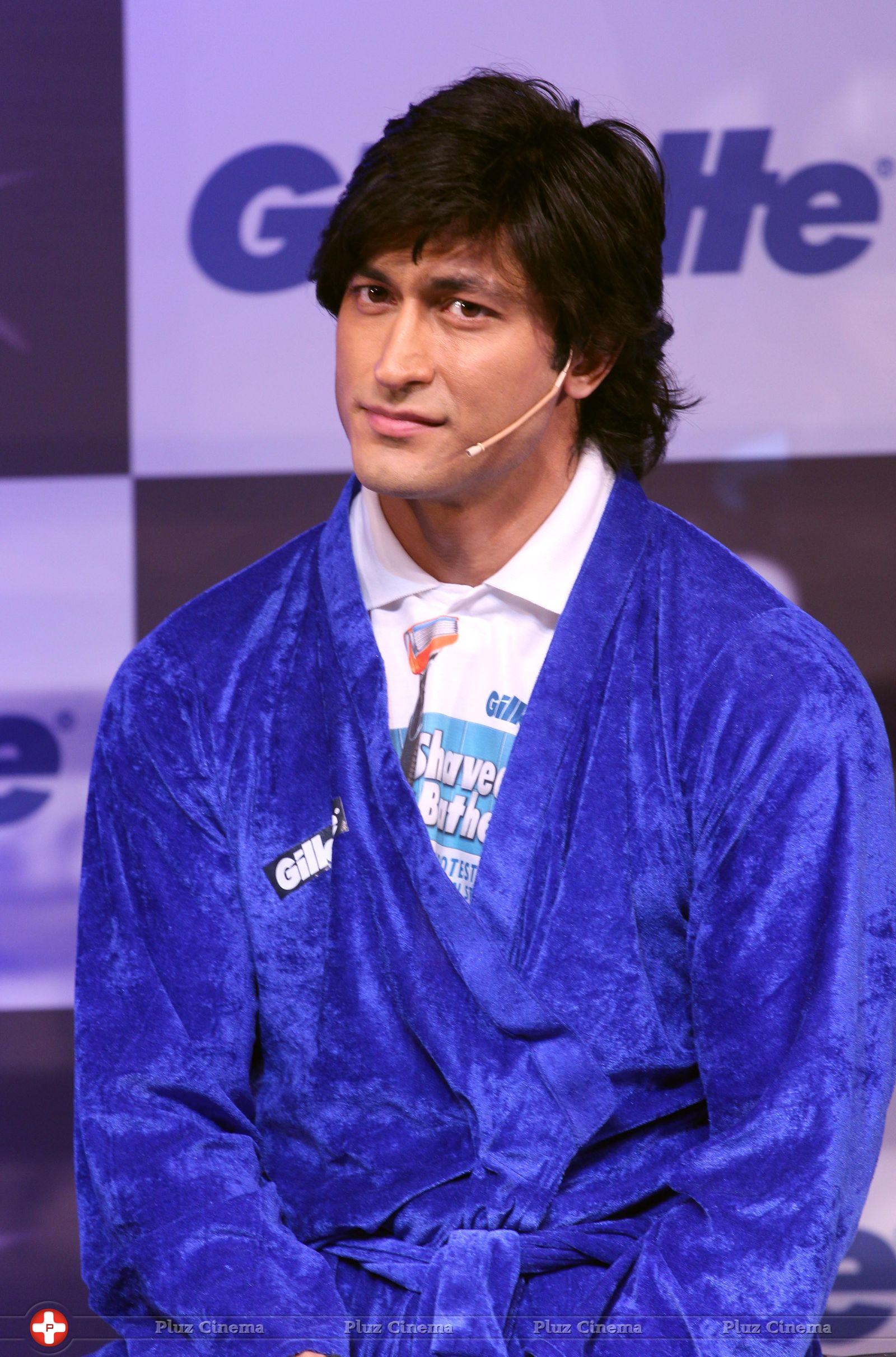Vidyut Jamwal - Bollywood stars shave at Gillette Campaign Photos | Picture 694249