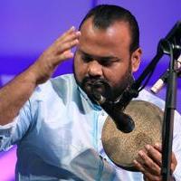 Tabla Maestro Ustad Zakir Hussain at Upavan Arts Festival 2014 Photos