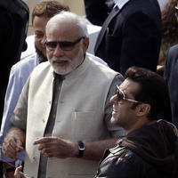 Salman Khan joins Modi for Kite Flying Festival Stills | Picture 696774