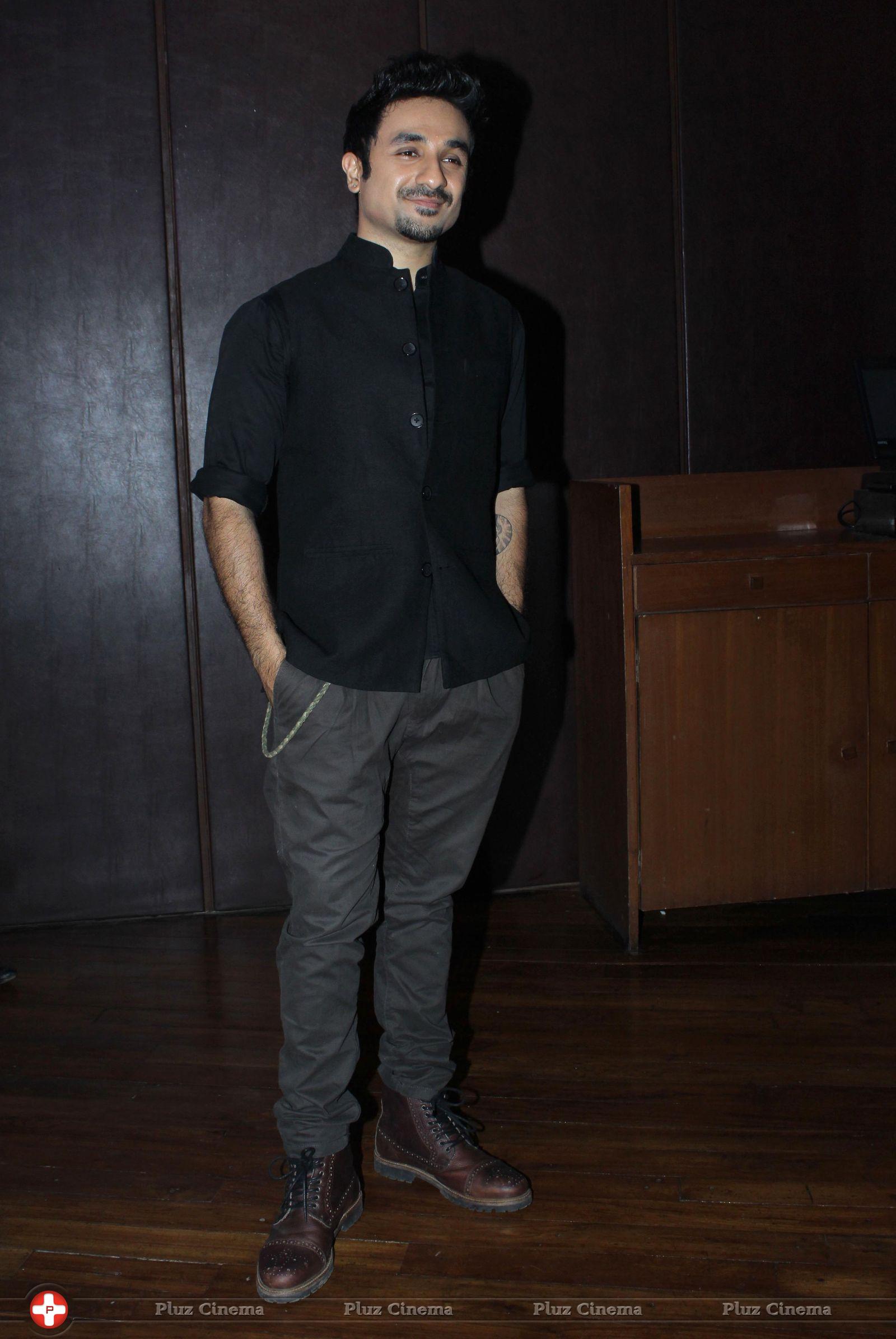 Vir Das - Promotion of film Shaadi Ke Side Effects Photos | Picture 700652