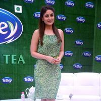 Kareena Kapoor - Kareena Kapoor relaunch Tetley Green Tea Photos | Picture 700618