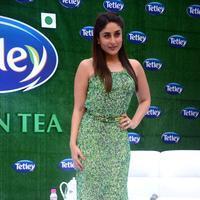 Kareena Kapoor - Kareena Kapoor relaunch Tetley Green Tea Photos | Picture 700620