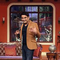 Parineeti & Sidharth Promotes Hasee Toh Phasee on sets of Comedy Nights with Kapil Photos | Picture 702359
