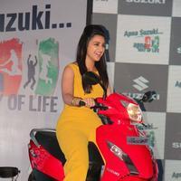Parineeti Chopra - Salman and Parineeti launches Suzuki two wheelers Photos | Picture 704050