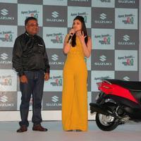 Parineeti Chopra - Salman and Parineeti launches Suzuki two wheelers Photos | Picture 704054