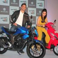 Salman and Parineeti launches Suzuki two wheelers Photos