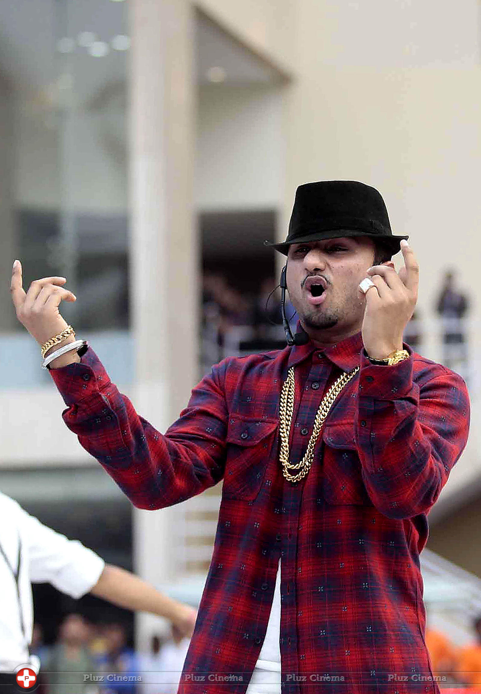 Yo Yo Honey Singh - Bollywood Celebrities at CCL Opening Photos | Picture 704490