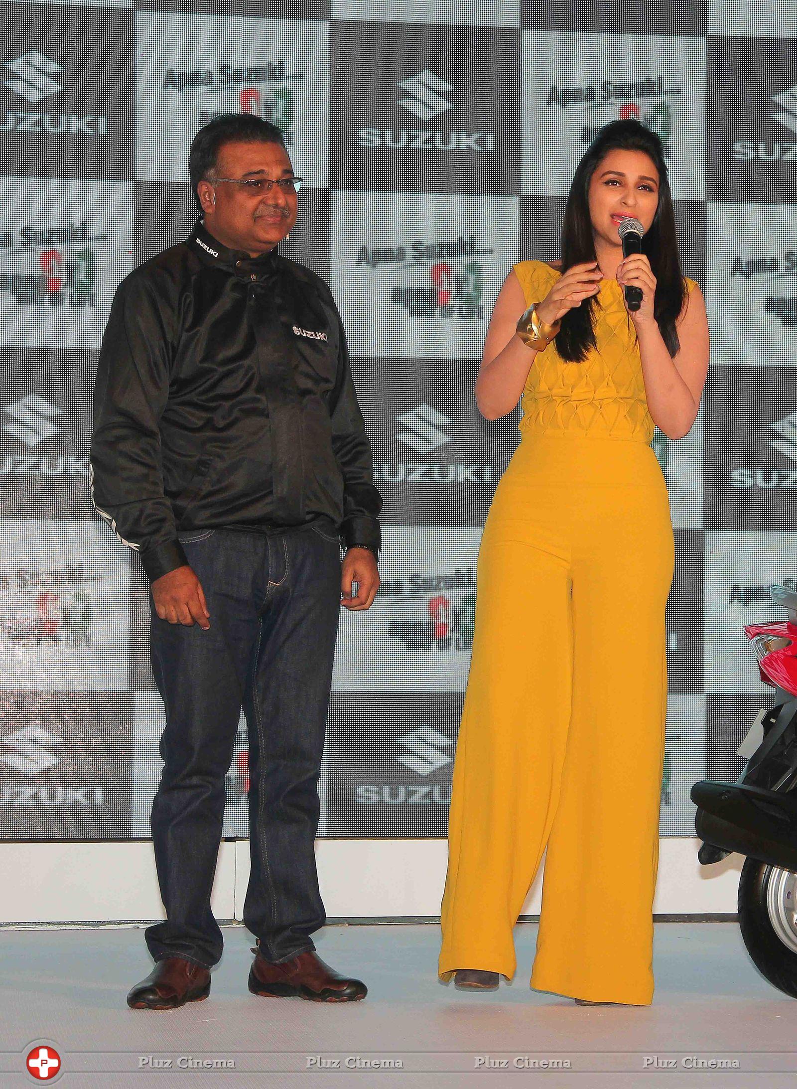 Salman and Parineeti launches Suzuki two wheelers Photos | Picture 704072