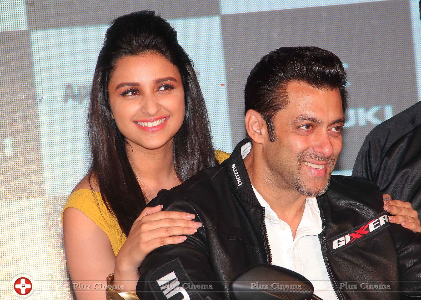 Salman and Parineeti launches Suzuki two wheelers Photos | Picture 704088