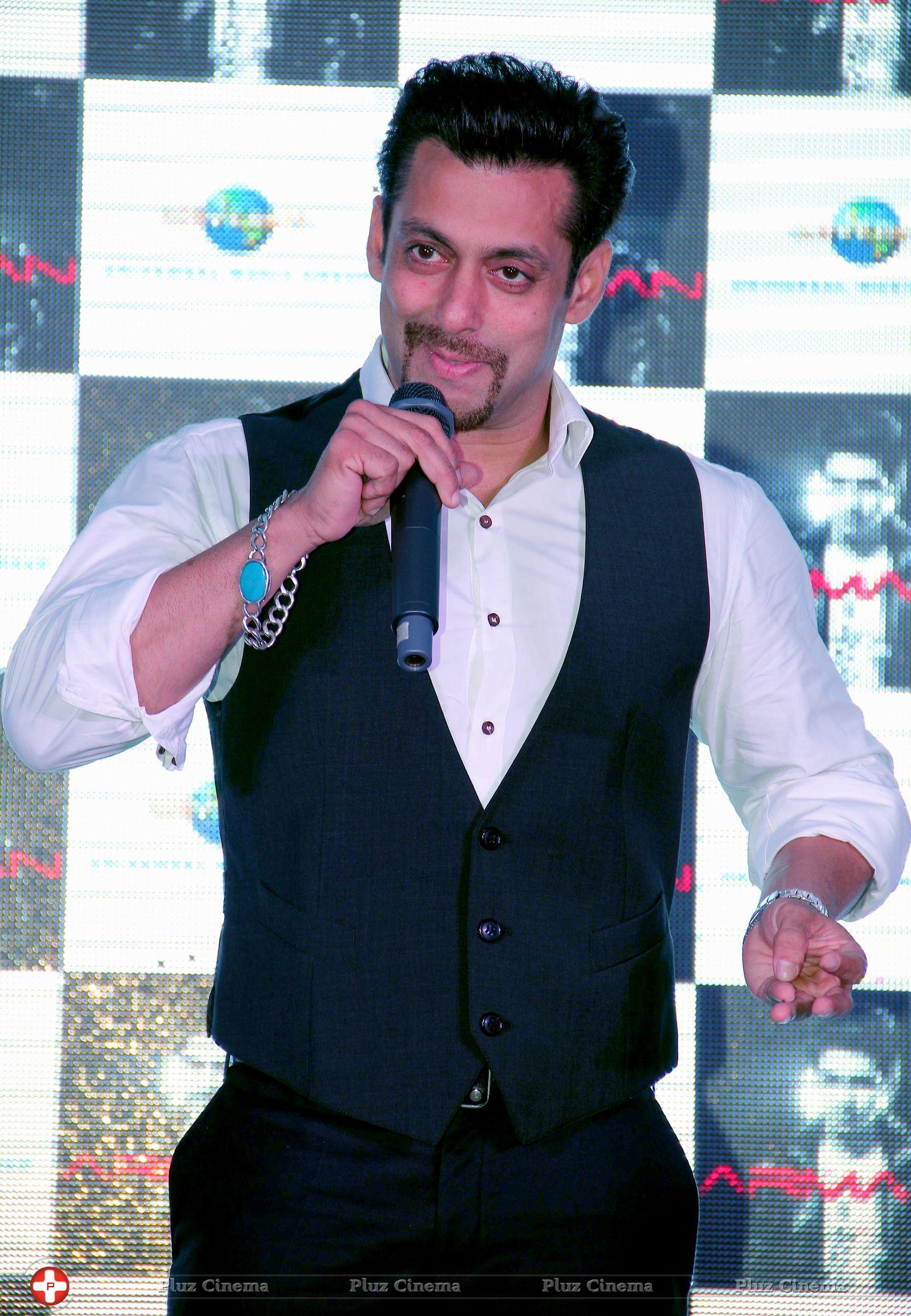Salman Khan - Launch of Armaan Malik debut music album Photos | Picture 705624