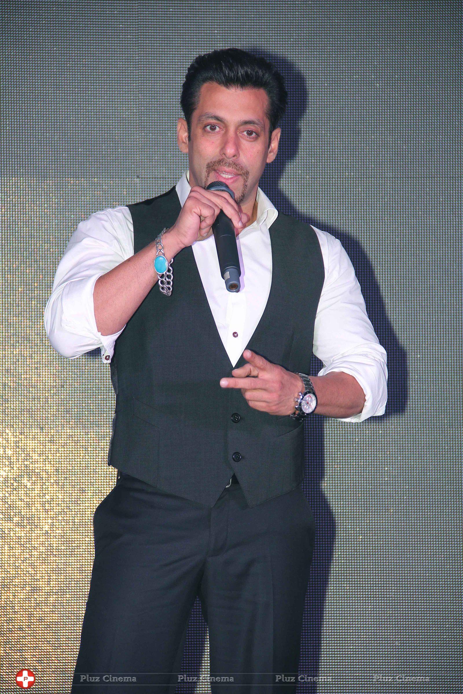 Salman Khan - Launch of Armaan Malik debut music album Photos | Picture 705625