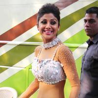 Shilpa Shetty - Shilpa Shetty performs aerial act at Nach Baliye 6 finale Photos | Picture 705671