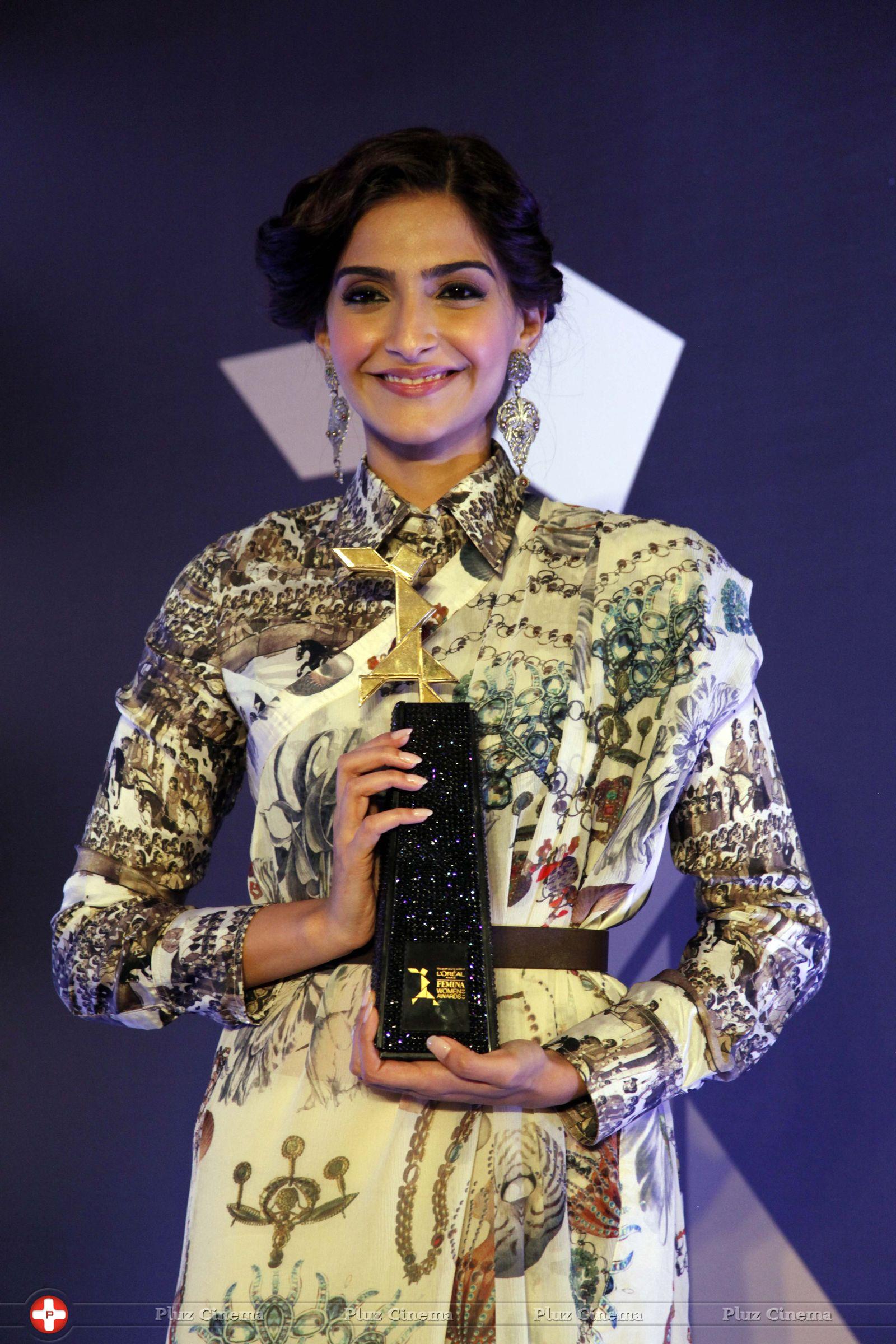 Sonam Kapoor Ahuja - Sonam Kapoor announces 3rd L'Oreal Paris Femina Women Awards Photos | Picture 722241