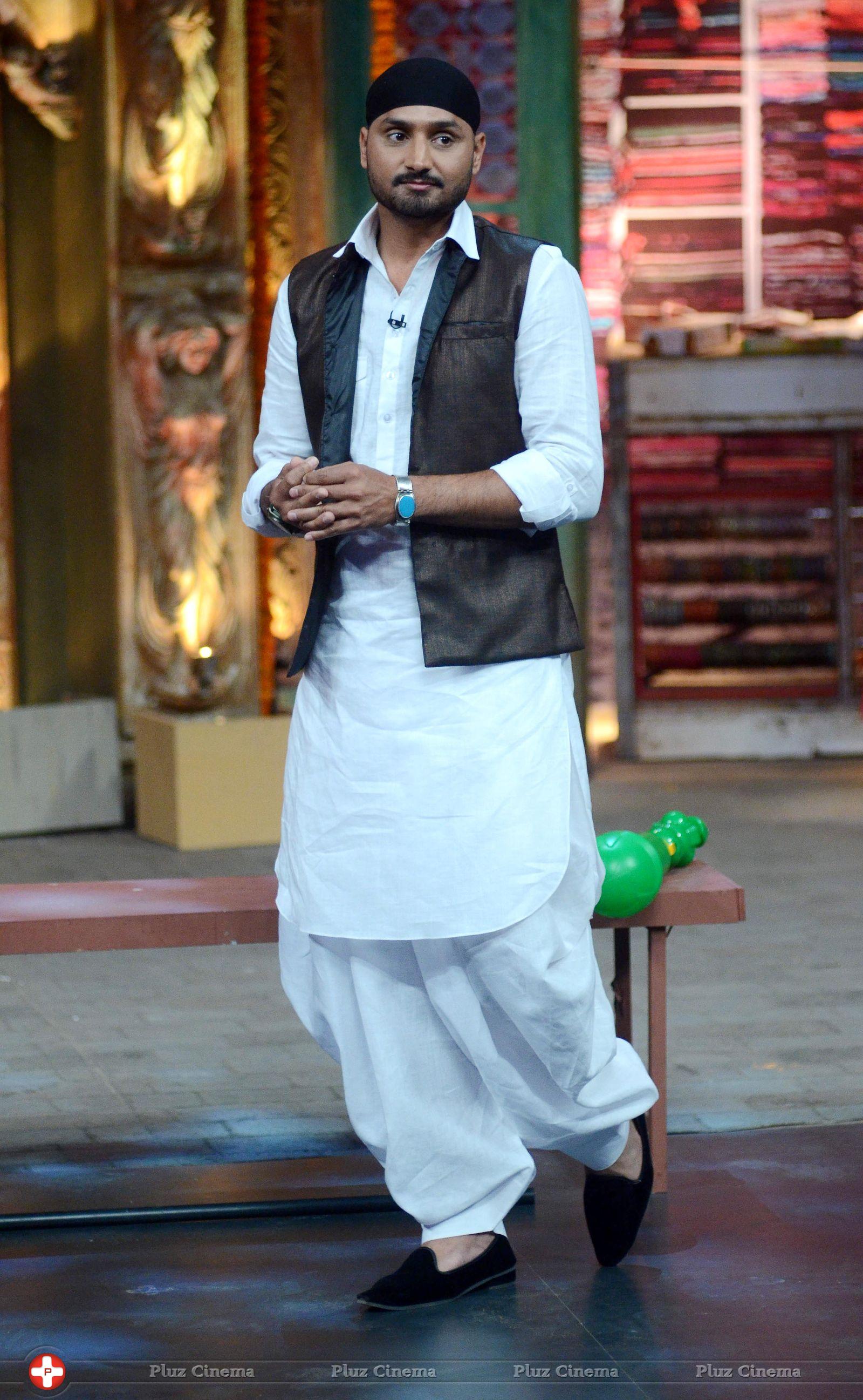 Harbhajan Singh - Harbhajan Singh on the sets of Mad In India Photos | Picture 722724