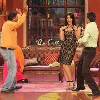 Promotion of film Ragini MMS 2 on the sets of Comedy Nights with Kapil Photos | Picture 722837