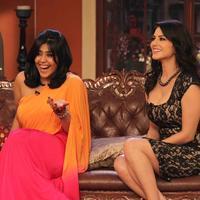 Promotion of film Ragini MMS 2 on the sets of Comedy Nights with Kapil Photos | Picture 722844