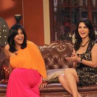 Promotion of film Ragini MMS 2 on the sets of Comedy Nights with Kapil Photos | Picture 722845
