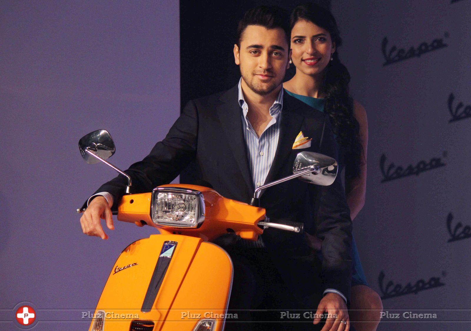 Imran Khan - Imran Khan launches Vespa S scooter Photos | Picture 723332