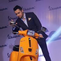 Imran Khan - Imran Khan launches Vespa S scooter Photos | Picture 723313
