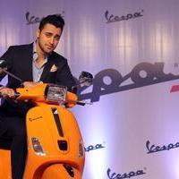 Imran Khan - Imran Khan launches Vespa S scooter Photos | Picture 723325