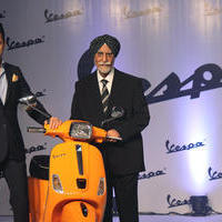 Imran Khan - Imran Khan launches Vespa S scooter Photos | Picture 723334