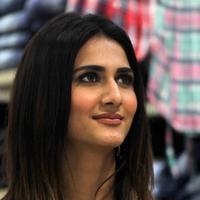 Vaani Kapoor unveils Max Summer 2014 collection Photos | Picture 723288