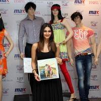 Vaani Kapoor unveils Max Summer 2014 collection Photos | Picture 723299