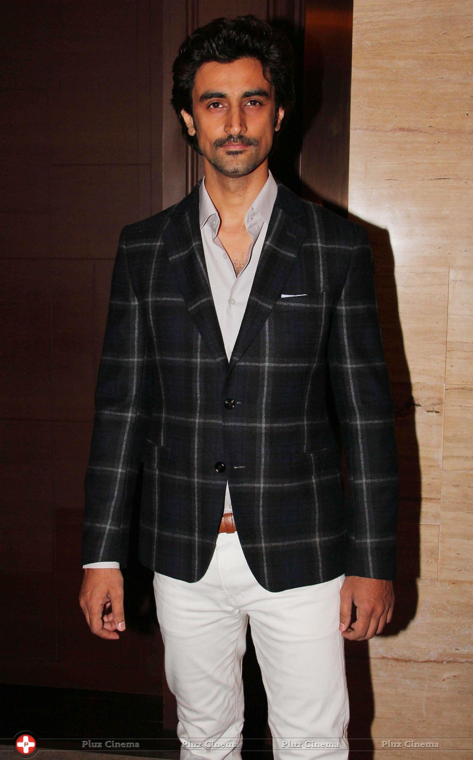 Kunal Kapoor - Bollywood Celebrities attend 'In an artist's mind' party Photos | Picture 723982