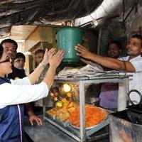 Rakhi Sawant distributes dustbins to needy people Stills | Picture 725332
