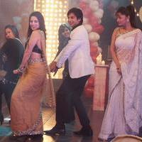 Sunny Leone Promotes Ragini MMS2 on the sets of Zee TV serial Pavitra Rishta Stills | Picture 724076