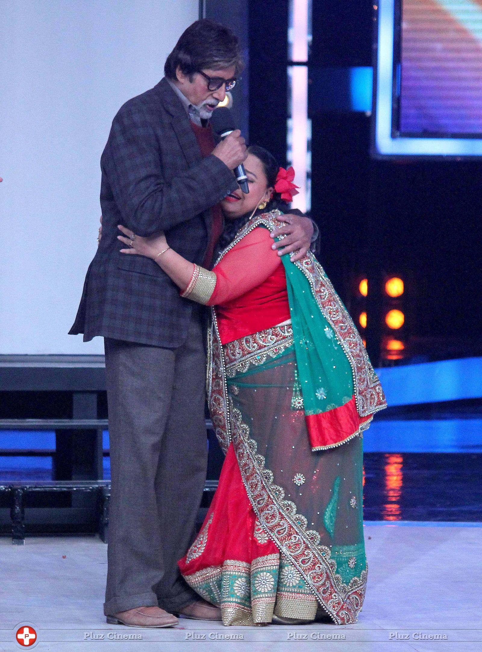 Amitabh Bachchan - Amitabh Bachchan promotes film Bhootnath Returns on the set of India's Got Talent Season 5 | Picture 725478