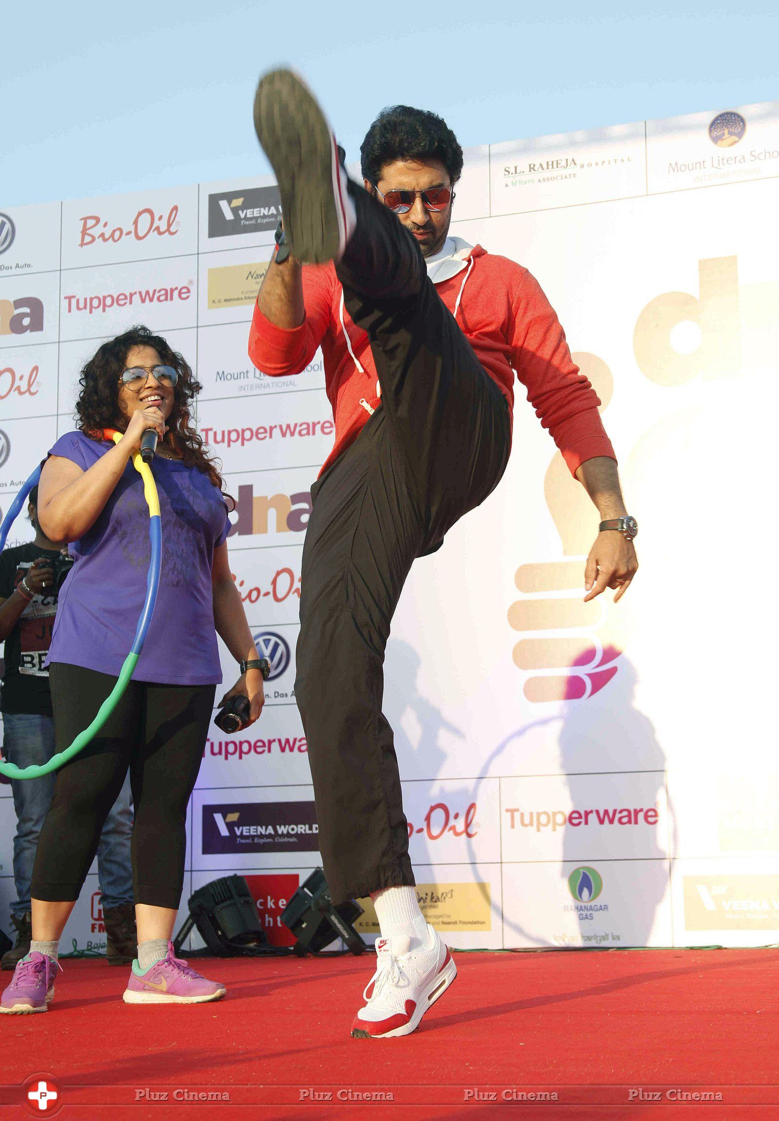 Abhishek Bachchan - DNA I Can Women's Half Marathon 2014 Photos | Picture 725747