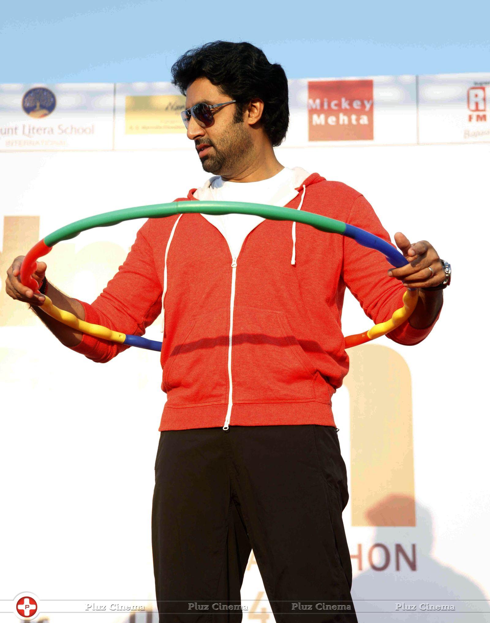 Abhishek Bachchan - DNA I Can Women's Half Marathon 2014 Photos | Picture 725752