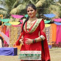 Shefali Shah - Holi episode shoot of Balika Bani Madhubala Photos | Picture 725869