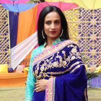 Suchitra Pillai-Malik - Holi episode shoot of Balika Bani Madhubala Photos
