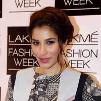 Sophie Choudry - Lakme Fashion Week Summer Resort 2014 Day 1 Photos | Picture 726872