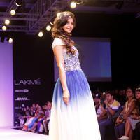 Rakul Preet Singh - Lakme Fashion Week Summer Resort 2014 Day 3 Photos | Picture 727384