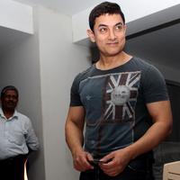 Aamir Khan - Aamir Khan celebrates his 49th birthday Photos | Picture 727900