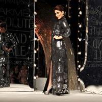 Kareena Kapoor - Lakme Fashion Week Summer Resort 2014 Day 6 Photos