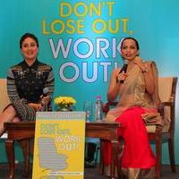 Kareena Kapoor at the Launch of Book Dont Lose out, Work out Photos | Picture 729224