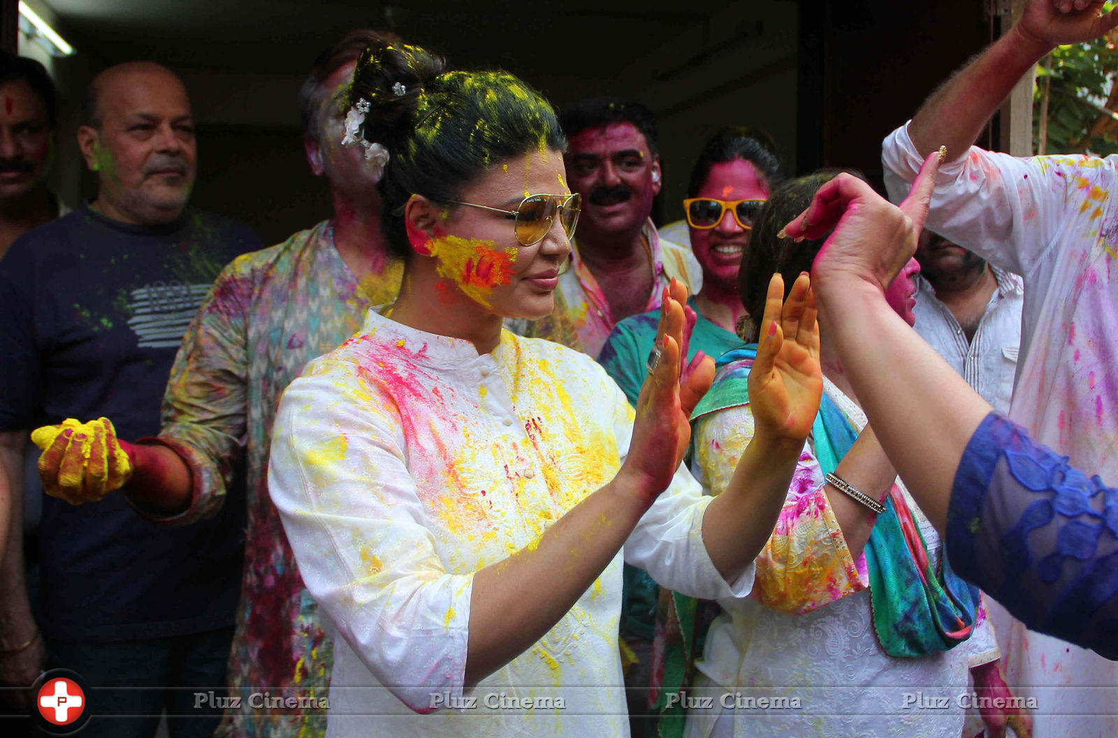 Rakhi Sawant - Celebrities enjoy Holi 2014 Photos | Picture 729591